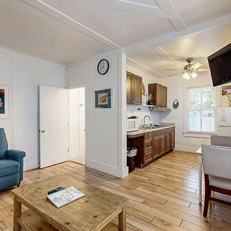 Four Flowers Guesthouse Key West Luaran gambar